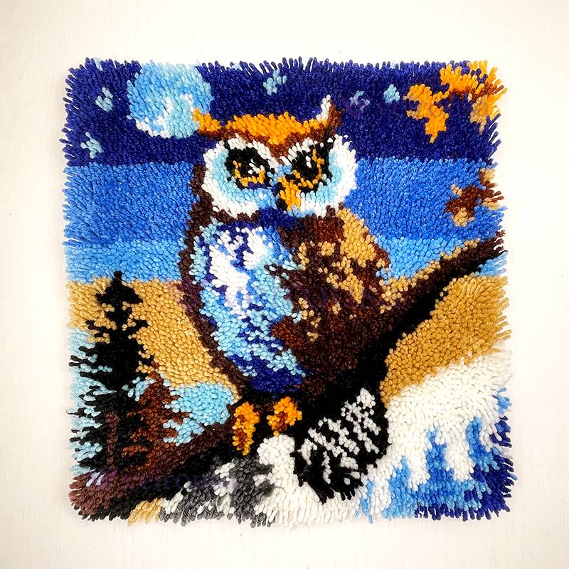 Moonlight Owl Latch Hook Pillow Kit