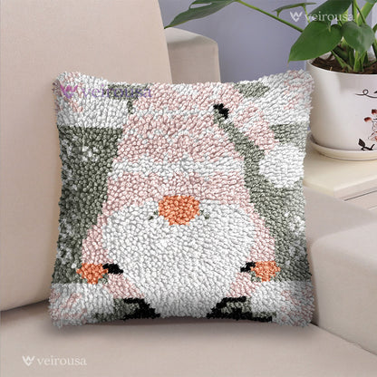 Christmas Gnomes Latch Hook Pillow Kit