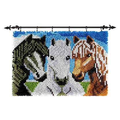 Veirousa Three Horses Latch Hook Rug Kit